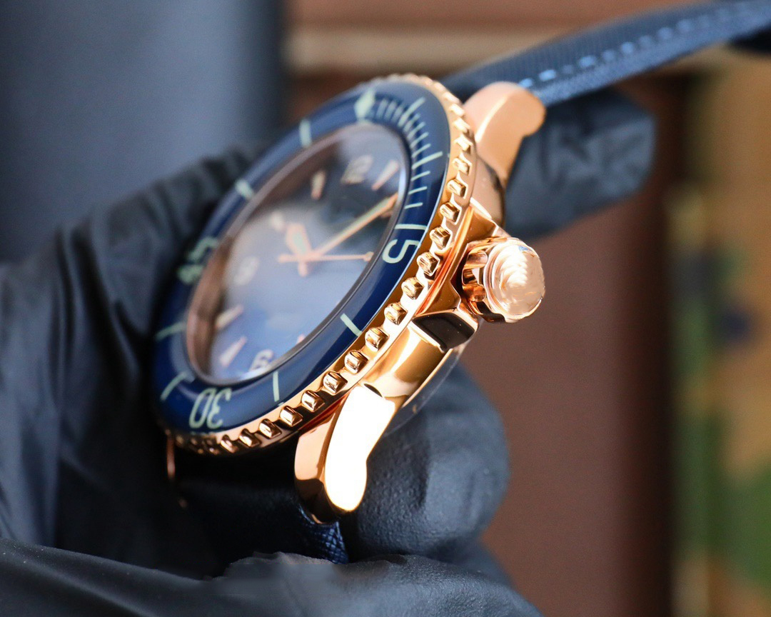 Customized watch, 42mm, sapphi - Canvas Strap Watch บทวิจารณ์และราคา