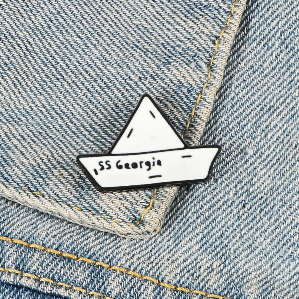 Paper Boat Enamel Pin SS Georg - Buckle Pin Ss บทวิจารณ์และราคา
